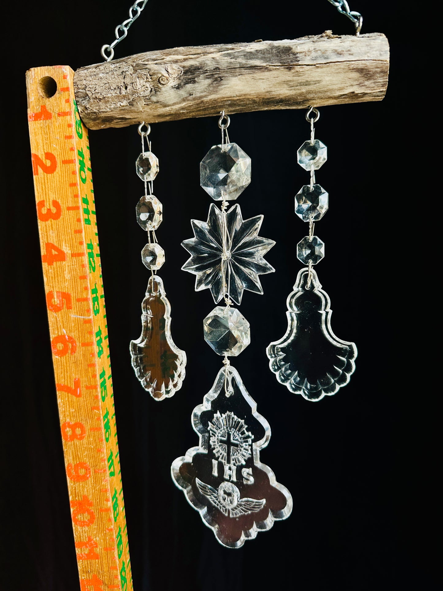 IHS Crystal & Driftwood Suncatcher Three Strand
