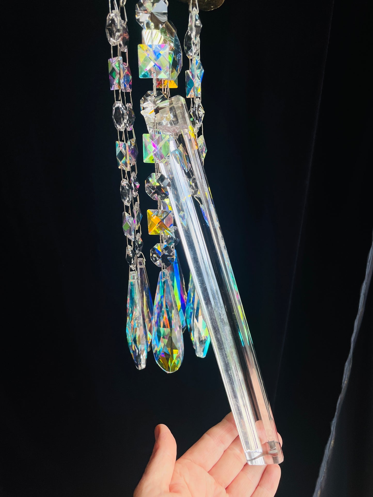Glistening Driftwood & Crystal Wind Chime Sun Catcher 7 Strand (Vintage)