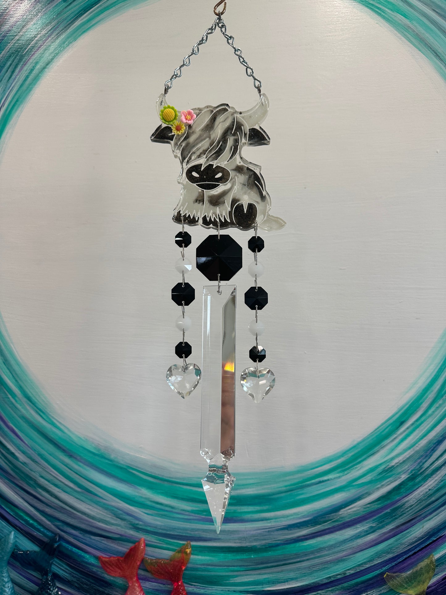 Dazzling Epoxy Highland Cow Suncatching Windchime 3 Strand