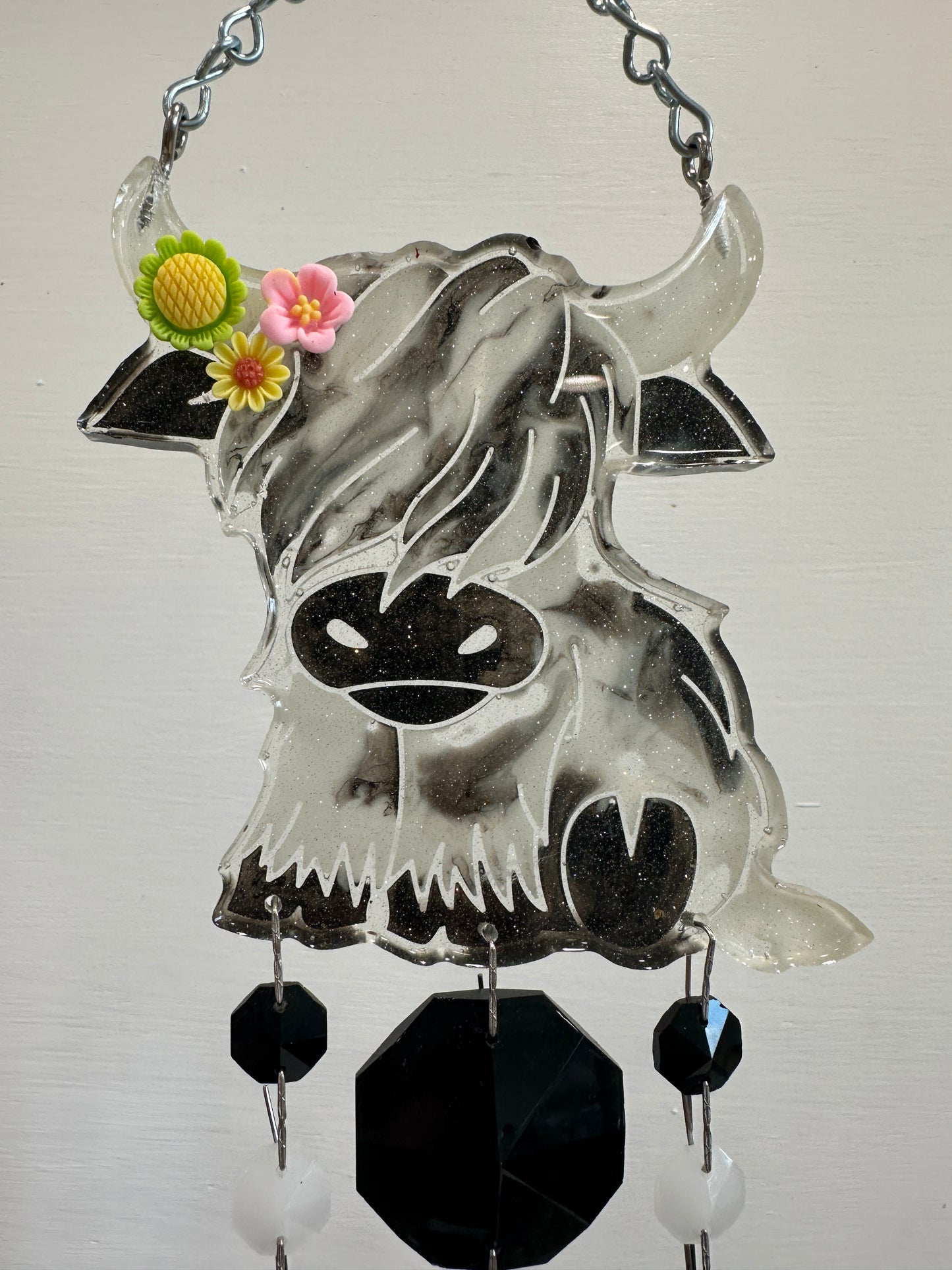 Dazzling Epoxy Highland Cow Suncatching Windchime 3 Strand