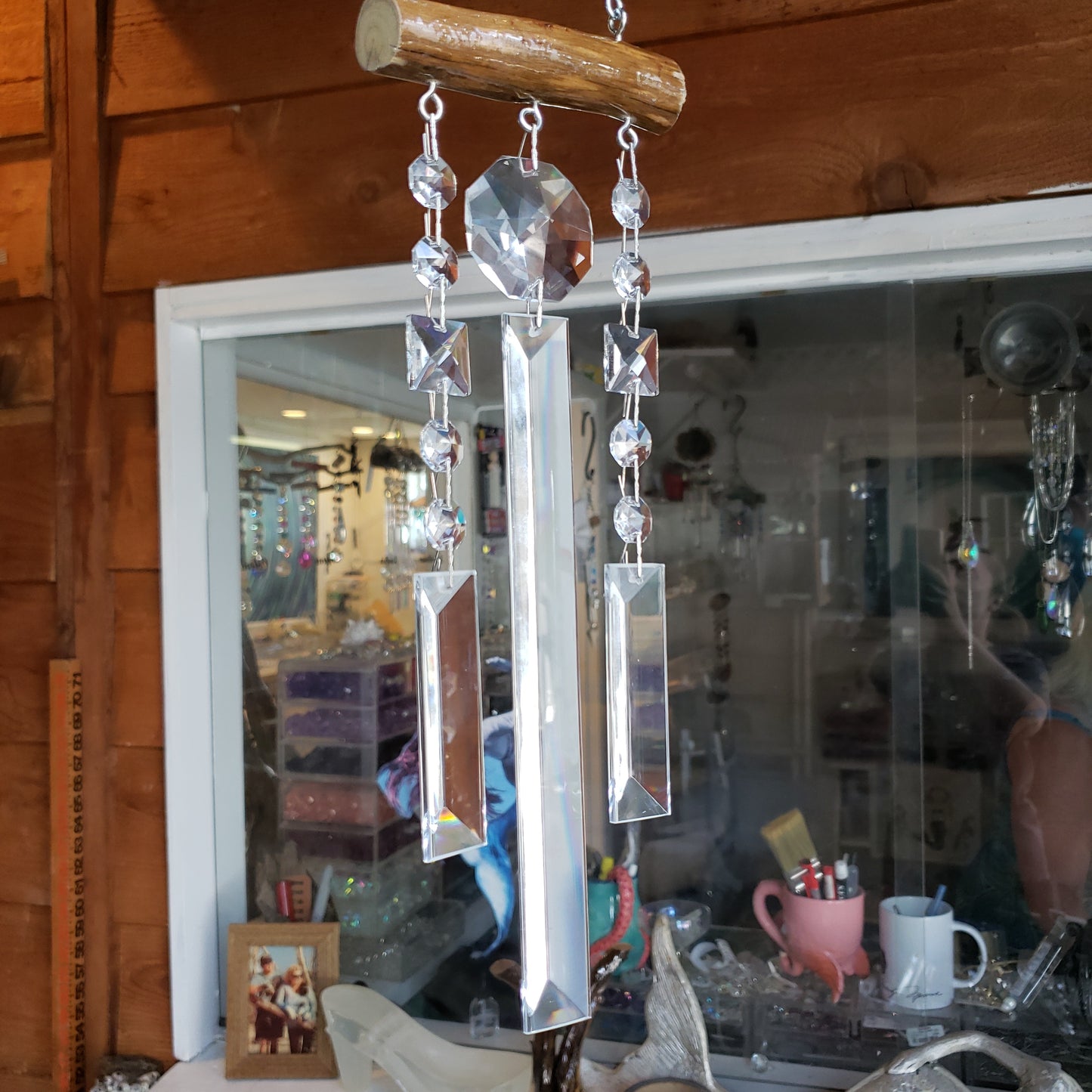 glistening epoxy resin driftwood wind-chime chandelier-crystal clear colonials
