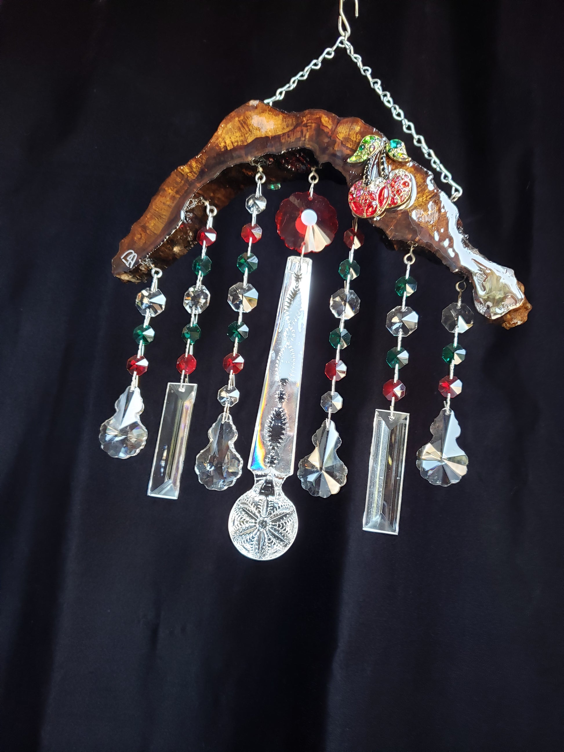 Dazzling Driftwood handmade chandleir crystal windchime