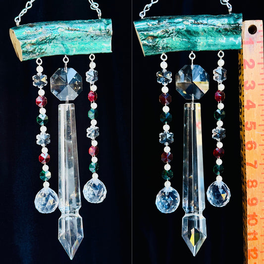 Crystals for Crossed Paws Glistening Driftwood Three Strand (Camel Balls) Sun-catching Wind-chime