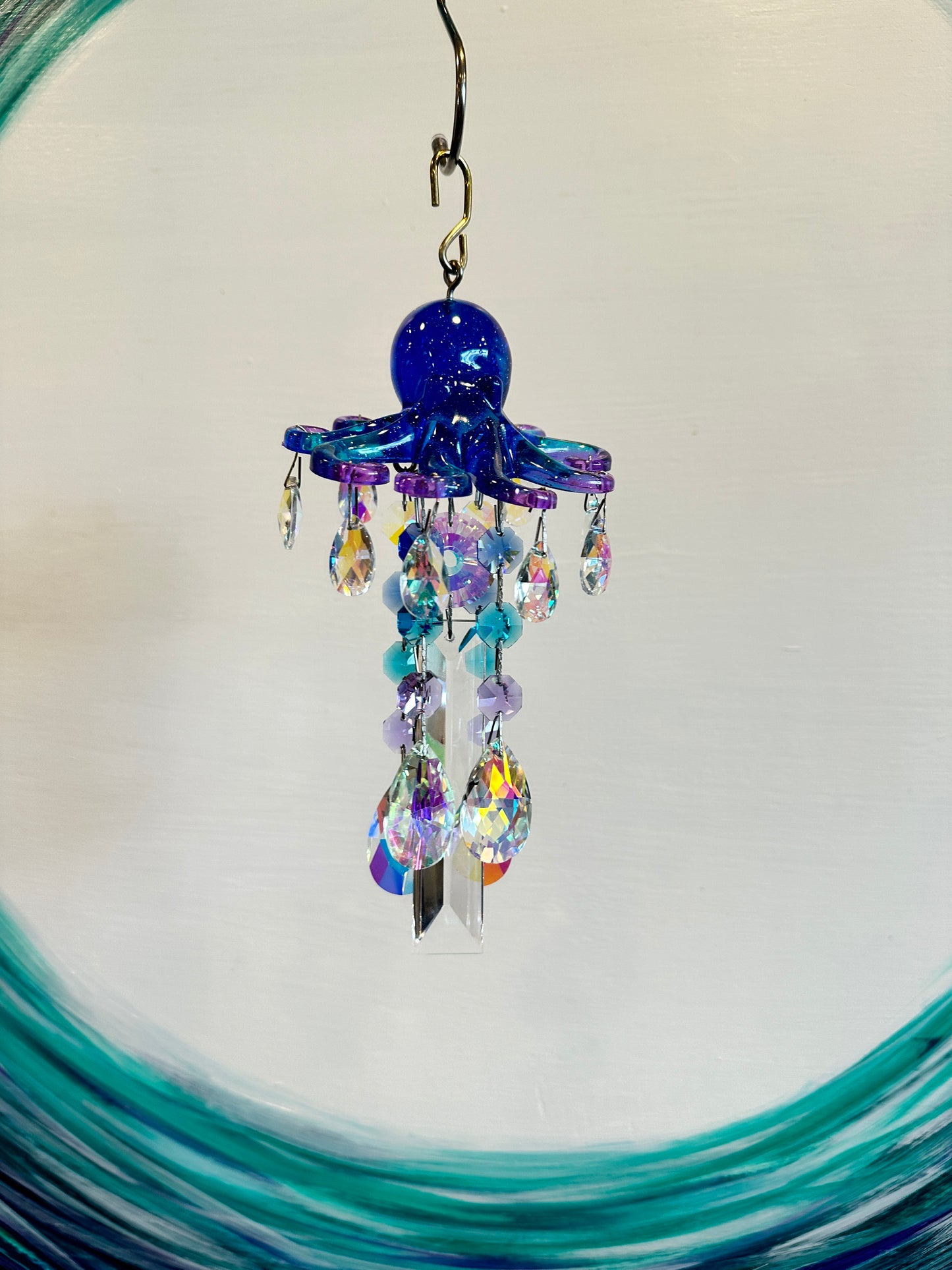 Epoxy Resin & Crystal Octopus Suncatching Windchime