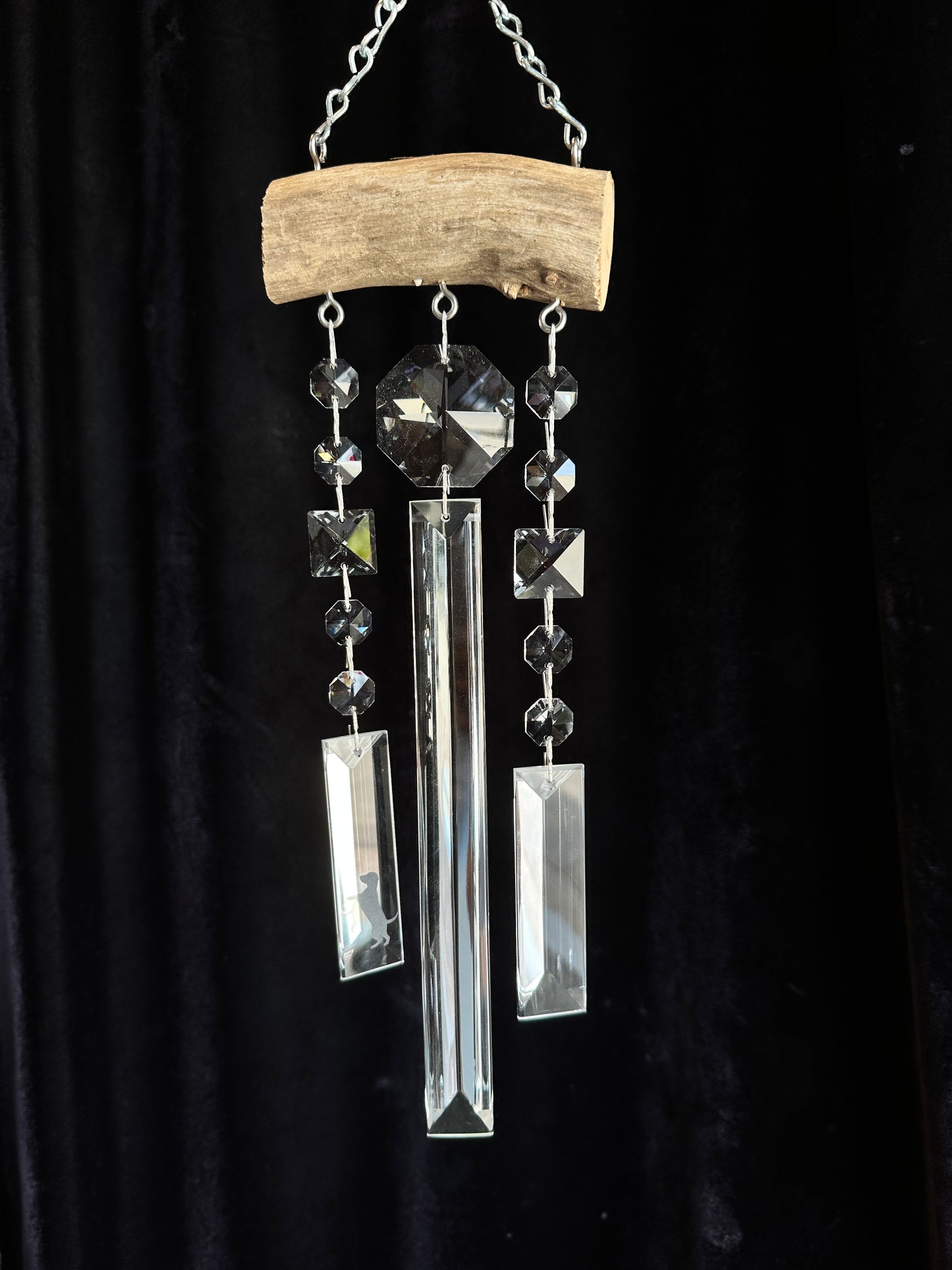 Dazzling Driftwood chandelier crystal dog etching windchime suncatcher