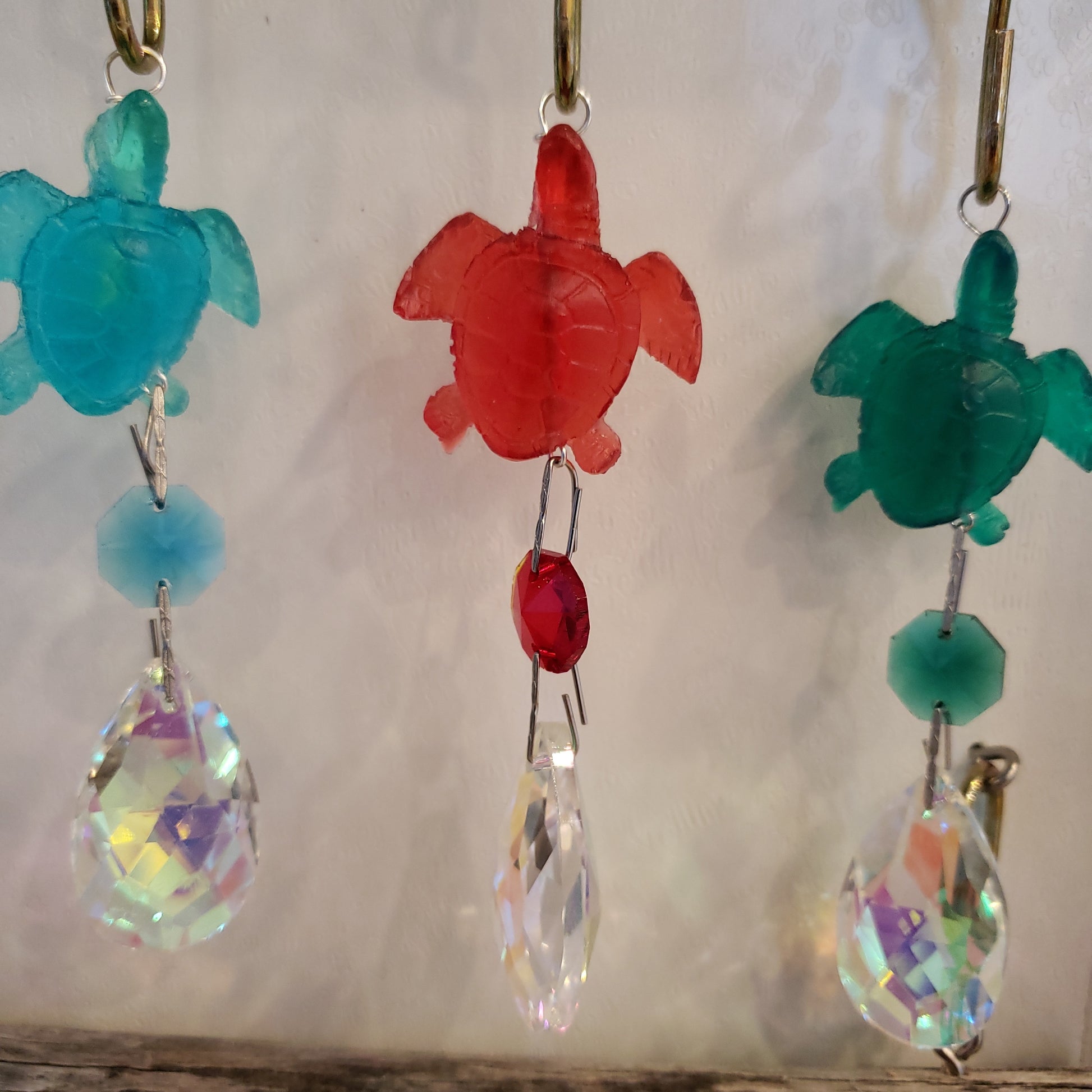 red epoxy resin sea turtle chandelier crystal  ornament